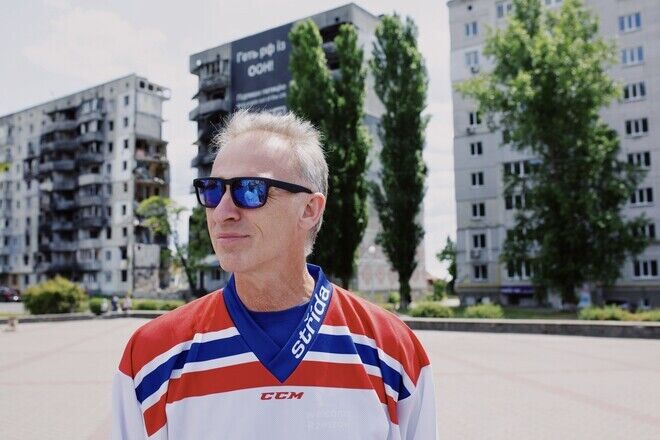 Two-time Stanley Cup winner Hasek says IOC's decision will cost thousands of Ukrainian lives 