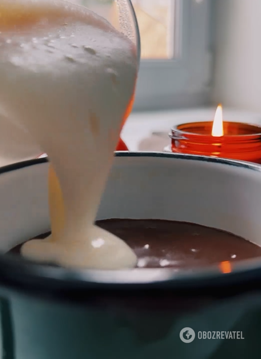 Jak zrobić pyszną gorącą czekoladę w domu: dzielimy się prostą technologią