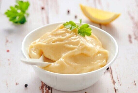 Homemade mayonnaise without eggs: how to make a delicious and safe sauce