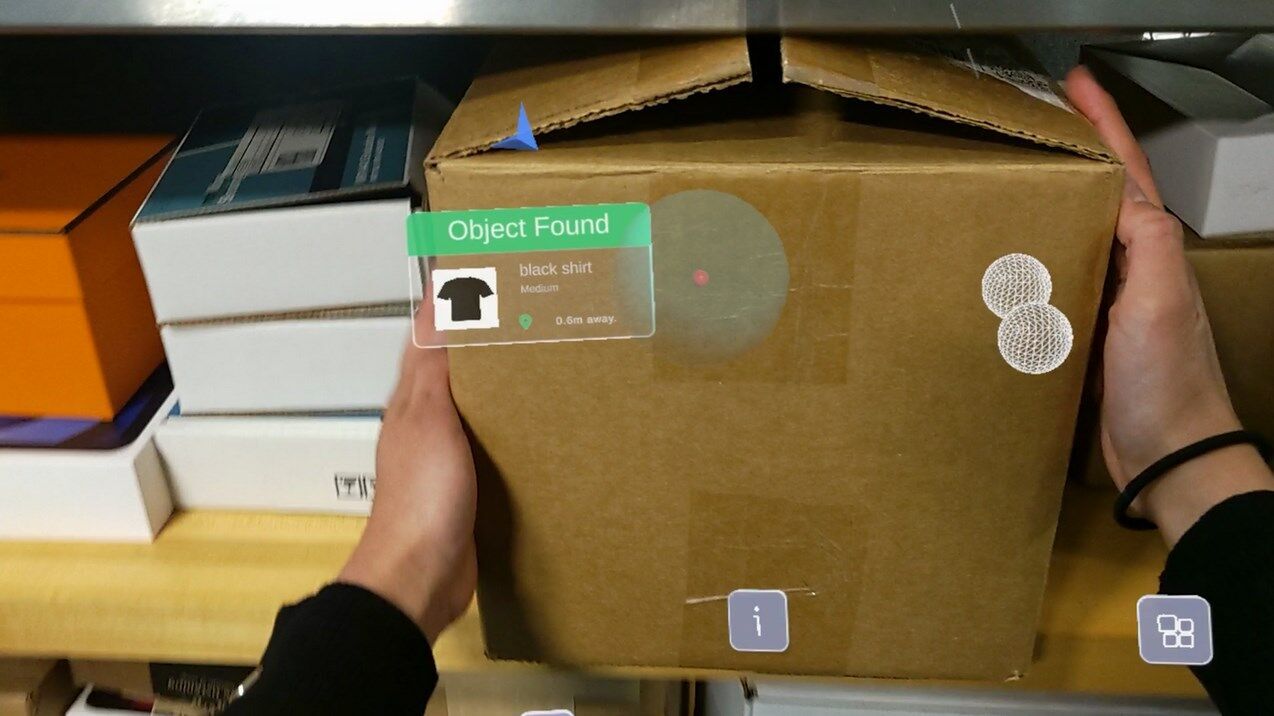 Displaying the tag through AR glasses