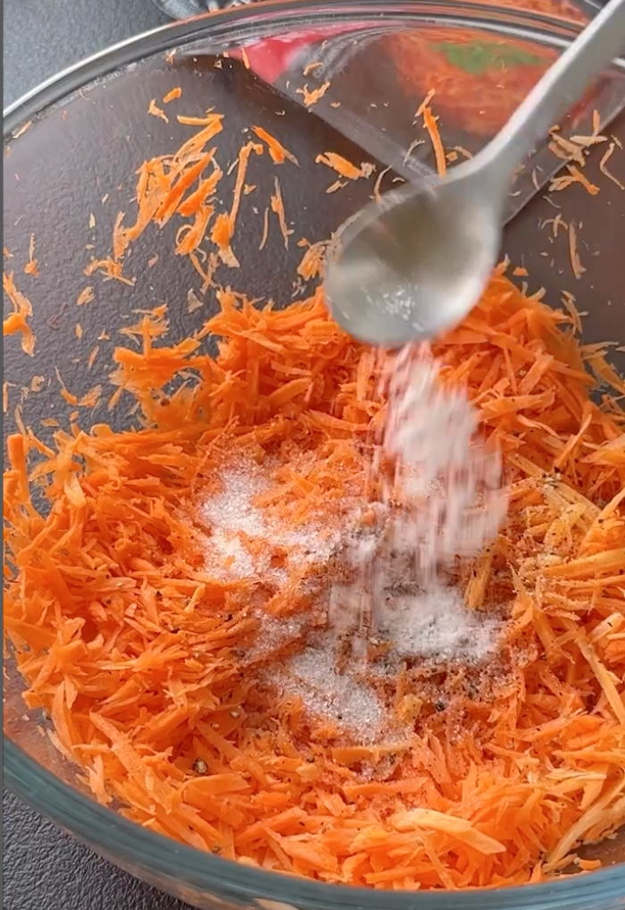 Cooking Korean-style carrots