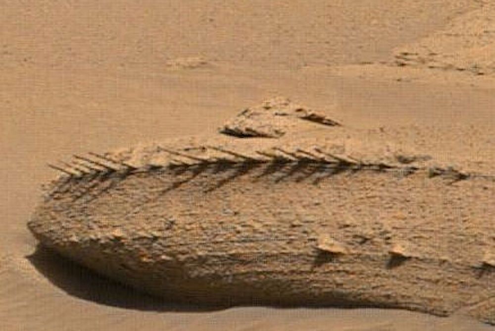A strange rock on Mars