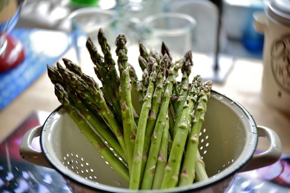 How to cook asparagus properly