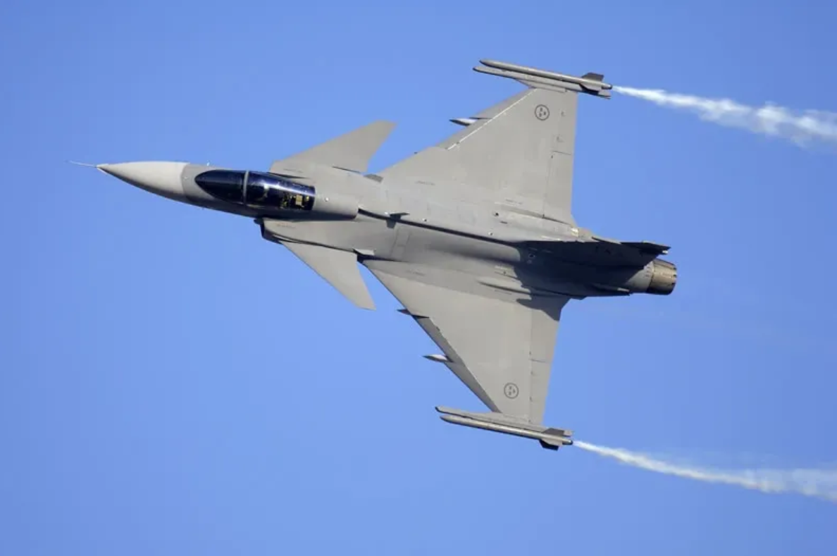 Sweden To Train Ukrainian Pilots On Jas 39 Gripen Fighters: New 