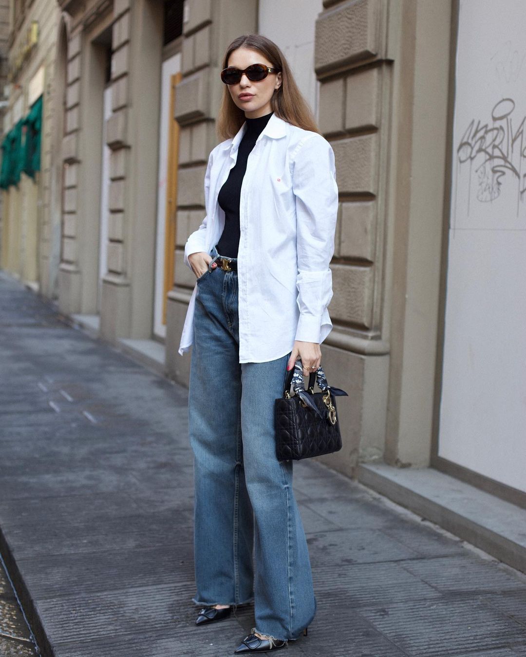 Beauty in simplicity: 5 combinations with jeans that won't go out of style for a long time