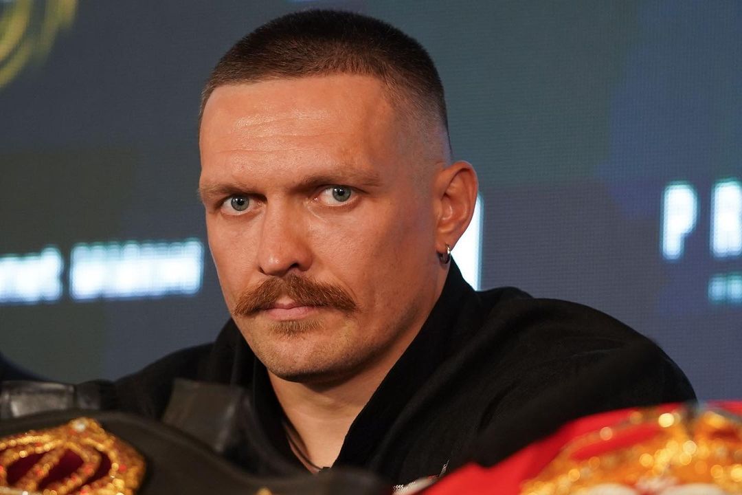 Usyk drastically changed his image before the fight with Dubois: what the Ukrainian world champion looks like now