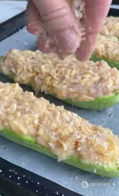 Delicious zucchini with minced meat in the oven: bake for 15 minutes
