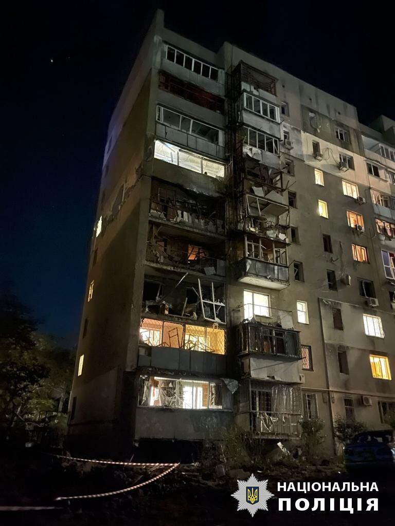 Russian Federation staged another attack on Odesa: dead and injured, residential buildings and cathedral damaged. Photo and video
