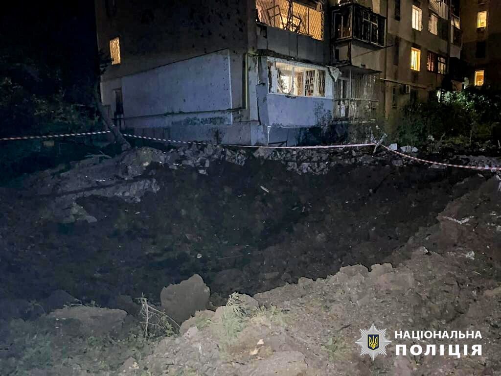 Russian Federation staged another attack on Odesa: dead and injured, residential buildings and cathedral damaged. Photo and video