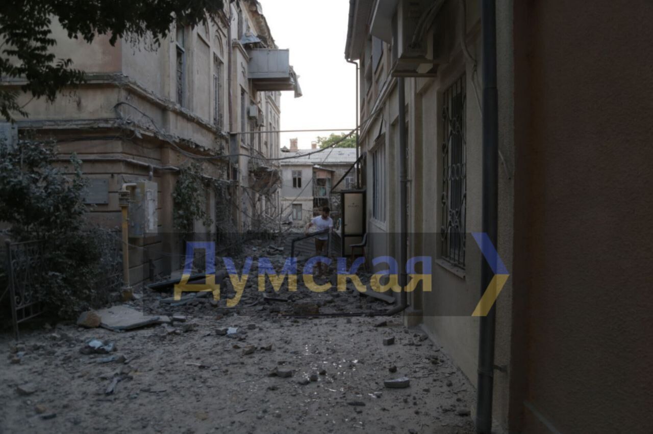 How the center of Odesa looks like after a large-scale night attack. Photo and video