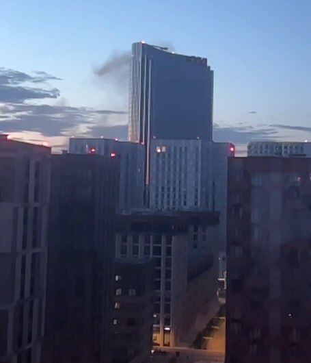 There were explosions in Moscow, Russians complained about the UAV attack: smoke is seen near the Ministry of Defense. Photo and video