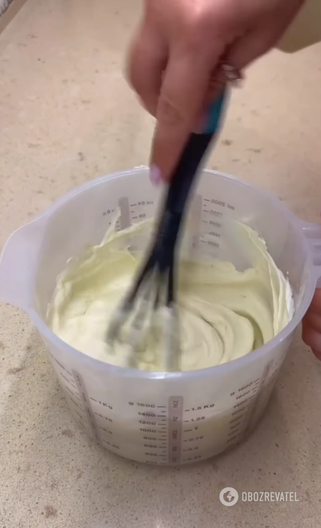 Real pistachio ice cream at home: how to make it