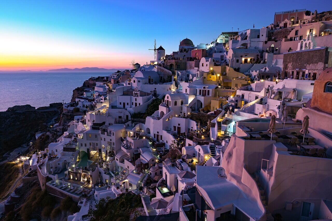 Letnie wakacje w Grecji: 5 najlepszych kurortów w 2023 roku