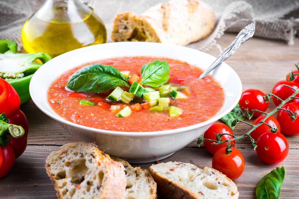 Classic gazpacho without meat and peppers