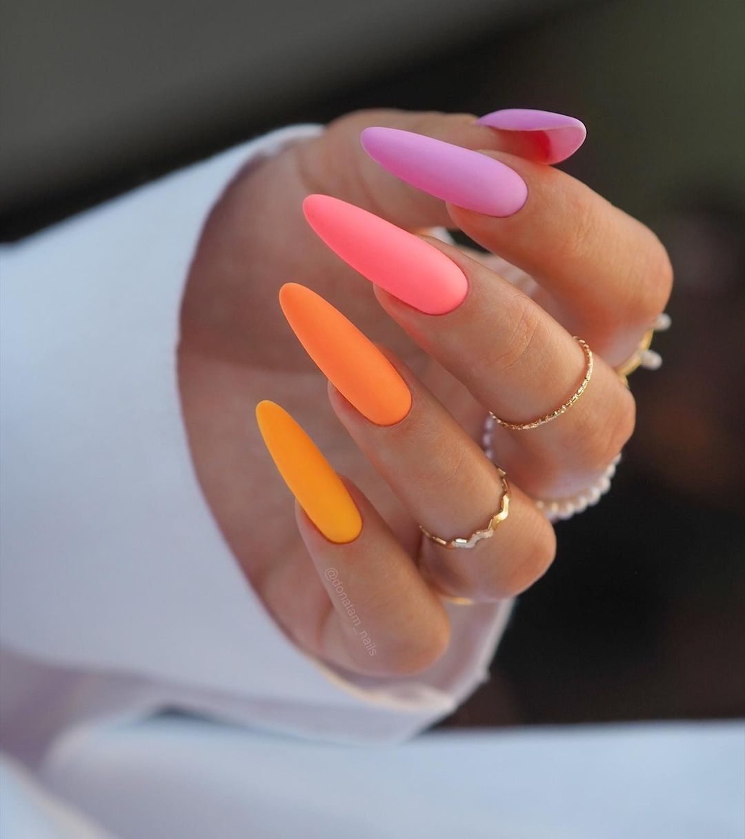 Not red: what colors of manicure at the peak of fashion in the summer of 2023. Photo