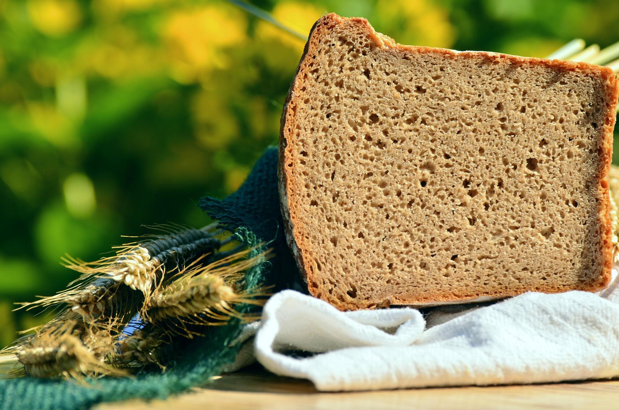 There is no need to give up bread, pasta and cereals: the doctor dispelled the myth about the harm of gluten