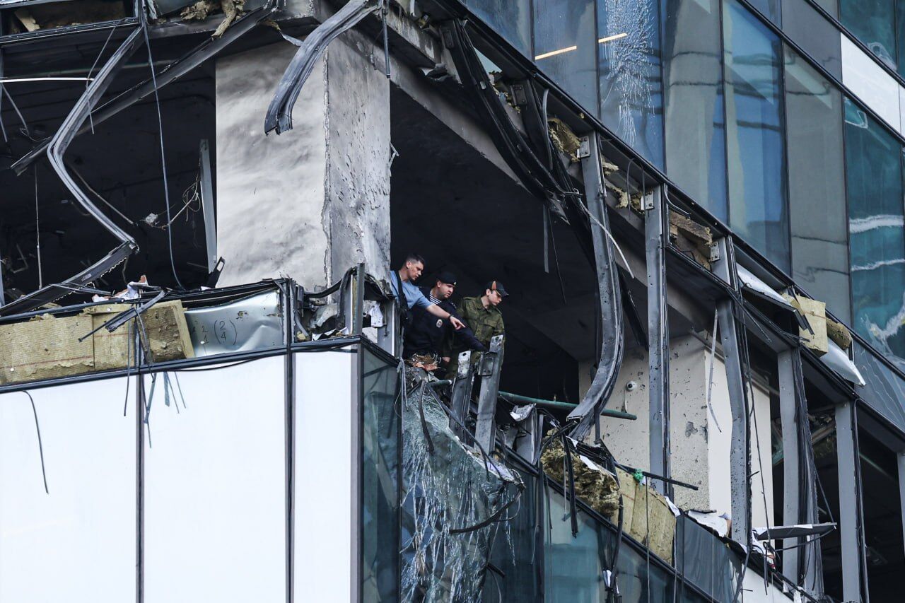 Moscow was attacked by unknown UAVs once again: there was an explosion in a 50-story business center. Photo and video
