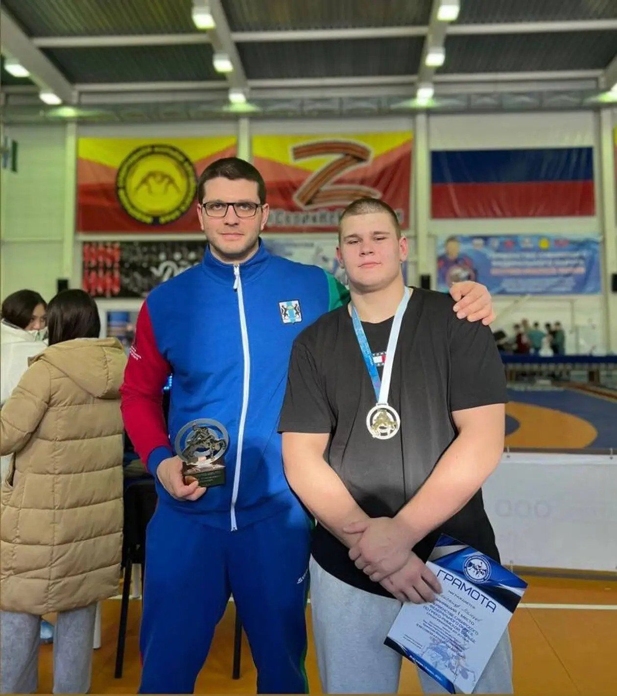 The International Federation spat on Ukraine by allowing a Russian champion to post photos with ''Z'' 