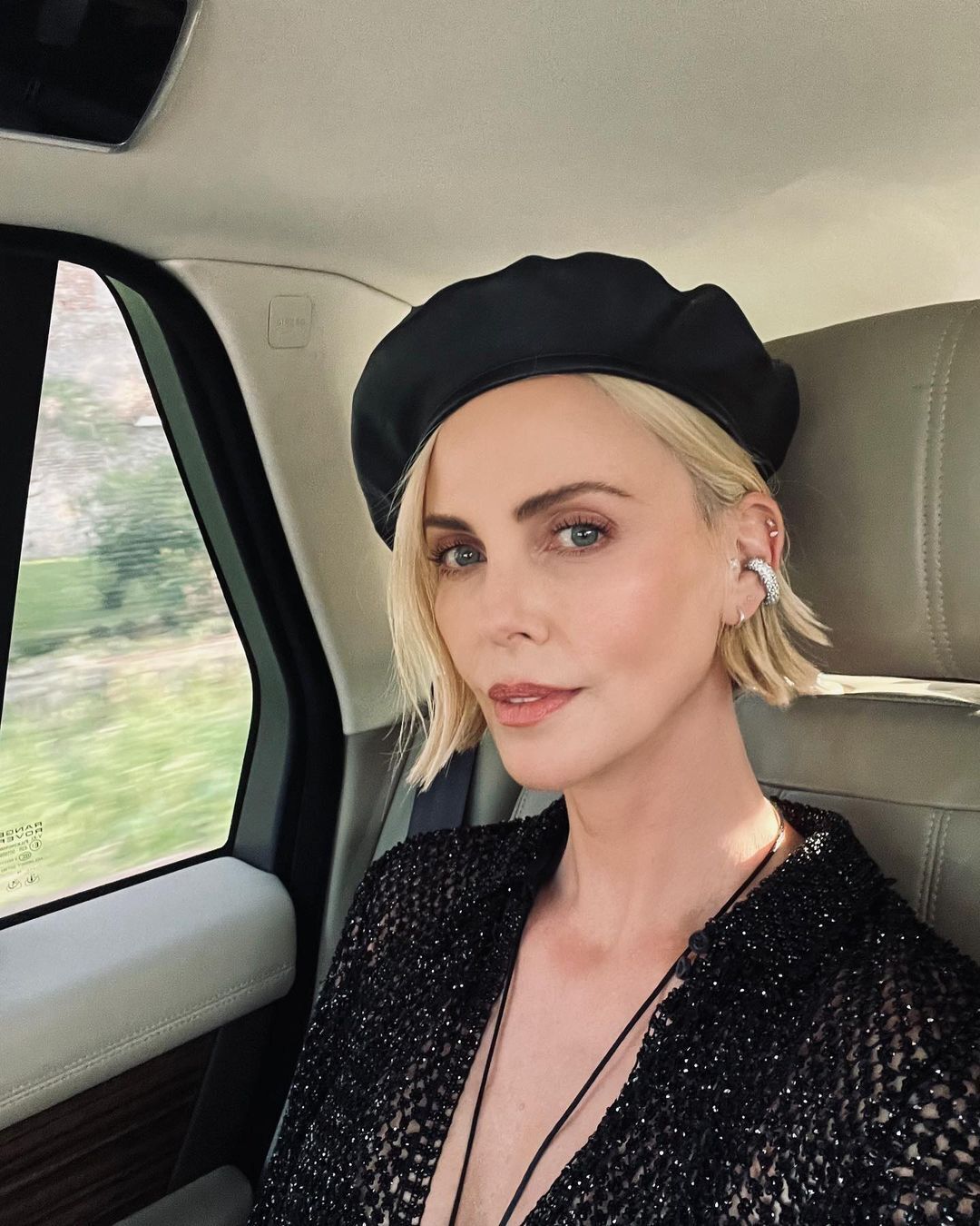 5 Charlize Theron's secrets that help women over 45 look younger 