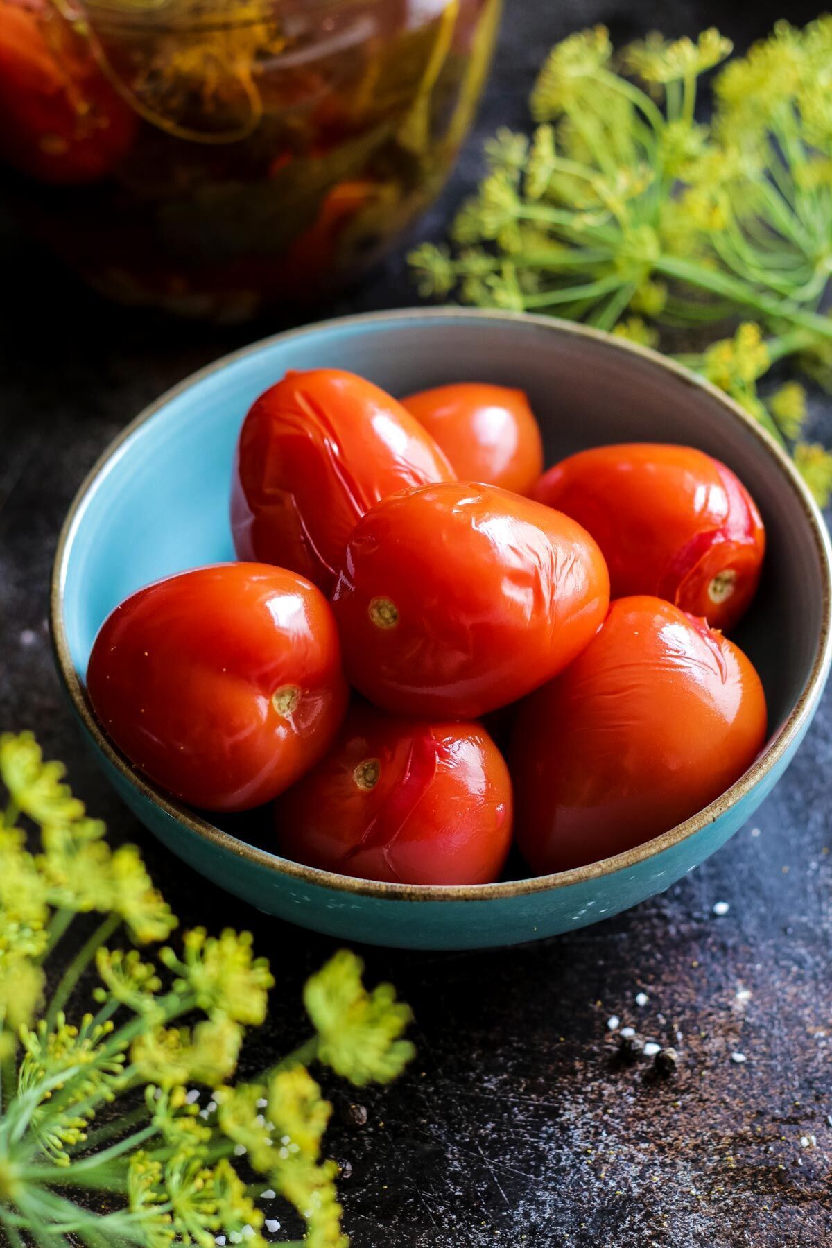 Pomidory w puszce z sekretem: przyjemny słodko-kwaśny smak