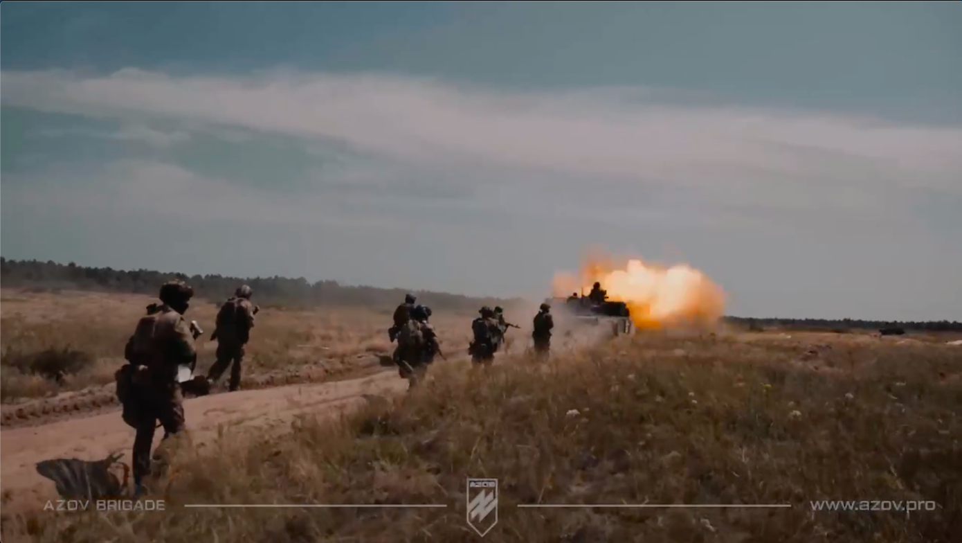 Legendary Redis in action: Azov Brigade soldiers conduct company tactical training. Video