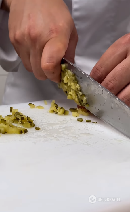 How to deliciously bake soft potatoes in the peel: an idea from a famous chef