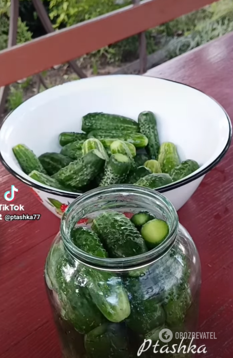How to close cucumbers for winter without vinegar: they turn out very crispy