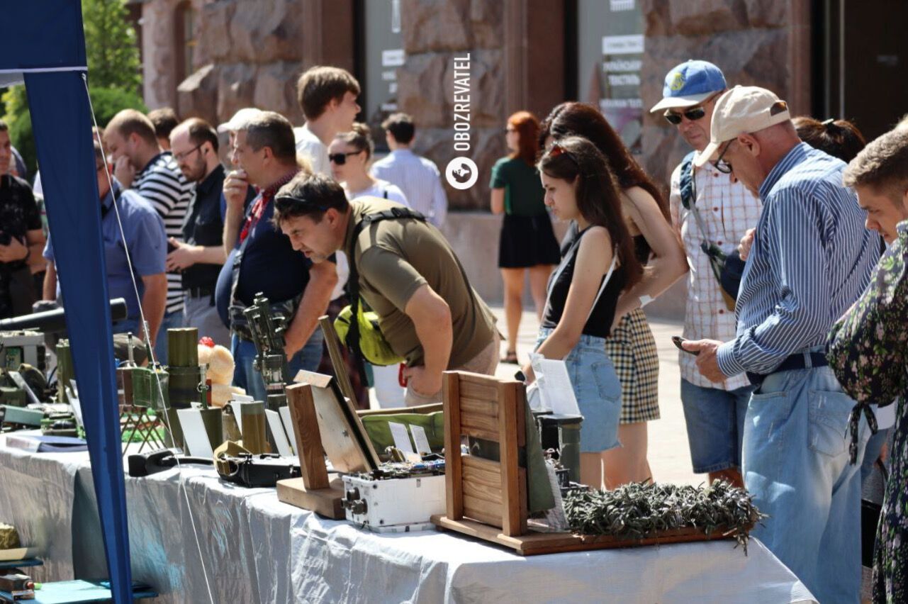 The wreckage of Shaheds, shot down missiles and weapons of the Russian occupiers: another exhibition opened in Kyiv on Khreshchatyk. Photo