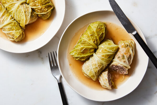 How to make stuffed cabbage from chinese cabbage