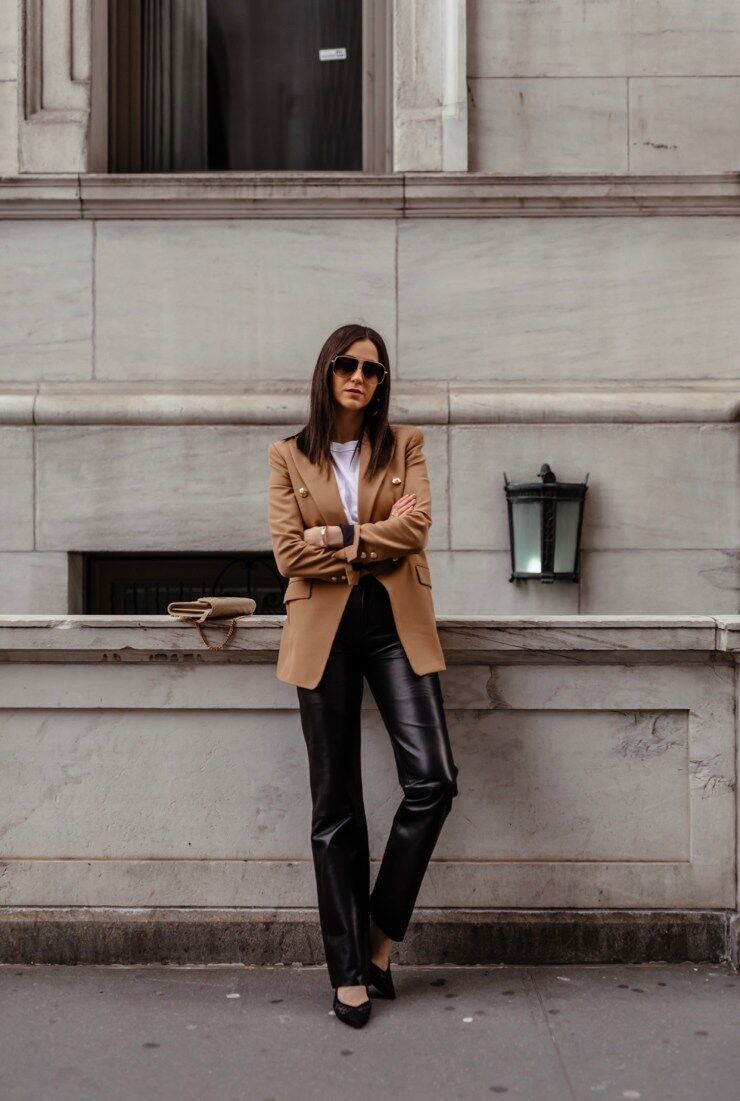 Fall 2023 must-haves: 5 stylish ideas what to wear a blazer with to look spectacular
