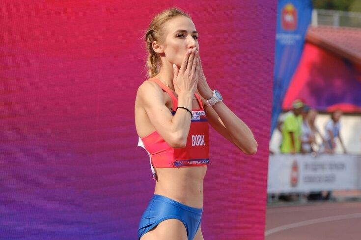 Rosyjska mistrzyni narzekała, że ''nikt nie czeka na nas na arenie międzynarodowej''.