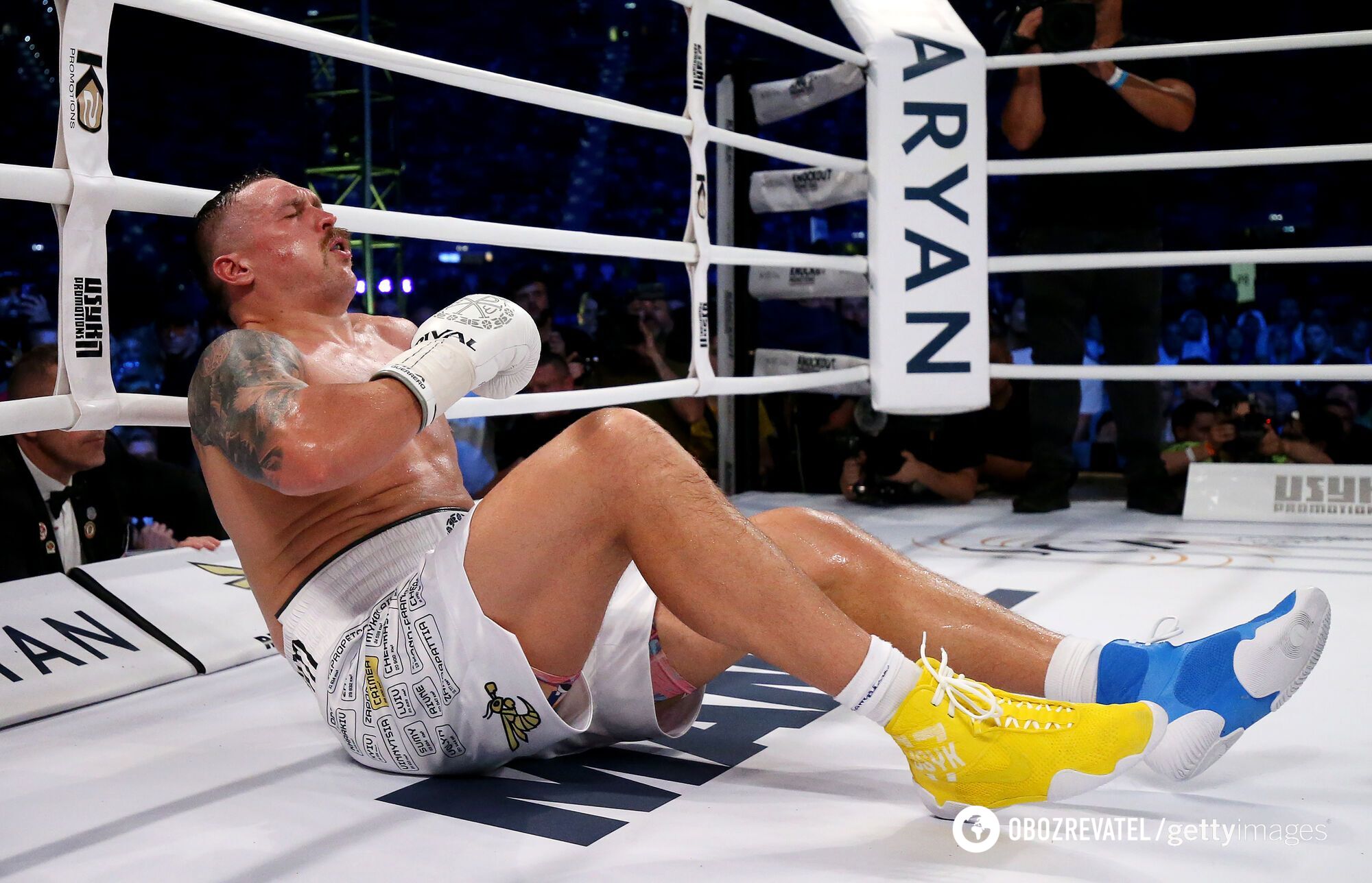 Usyk won a mean fight with a knockdown and defended his championship titles. Video