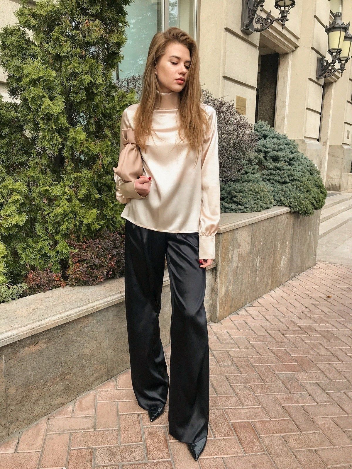 Keep warm in style: 5 on-trend pants for fall 2023 that will make every look sophisticated