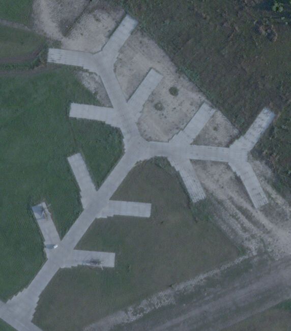 Satellite images of the Kursk airfield after a drone attack by SBU counter-intelligence appear