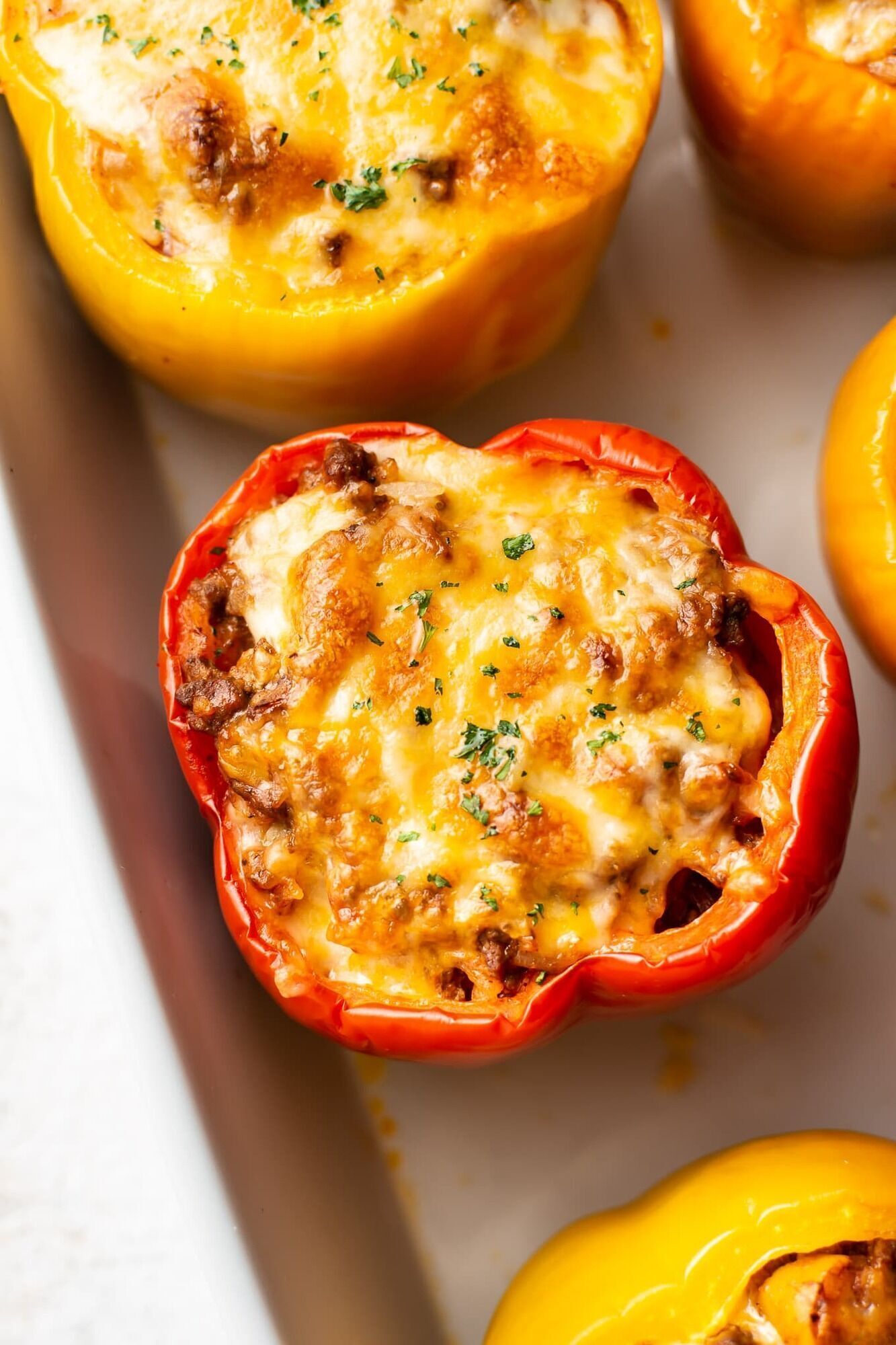 Stuffed peppers in the multicooker: a hearty and quick lunch