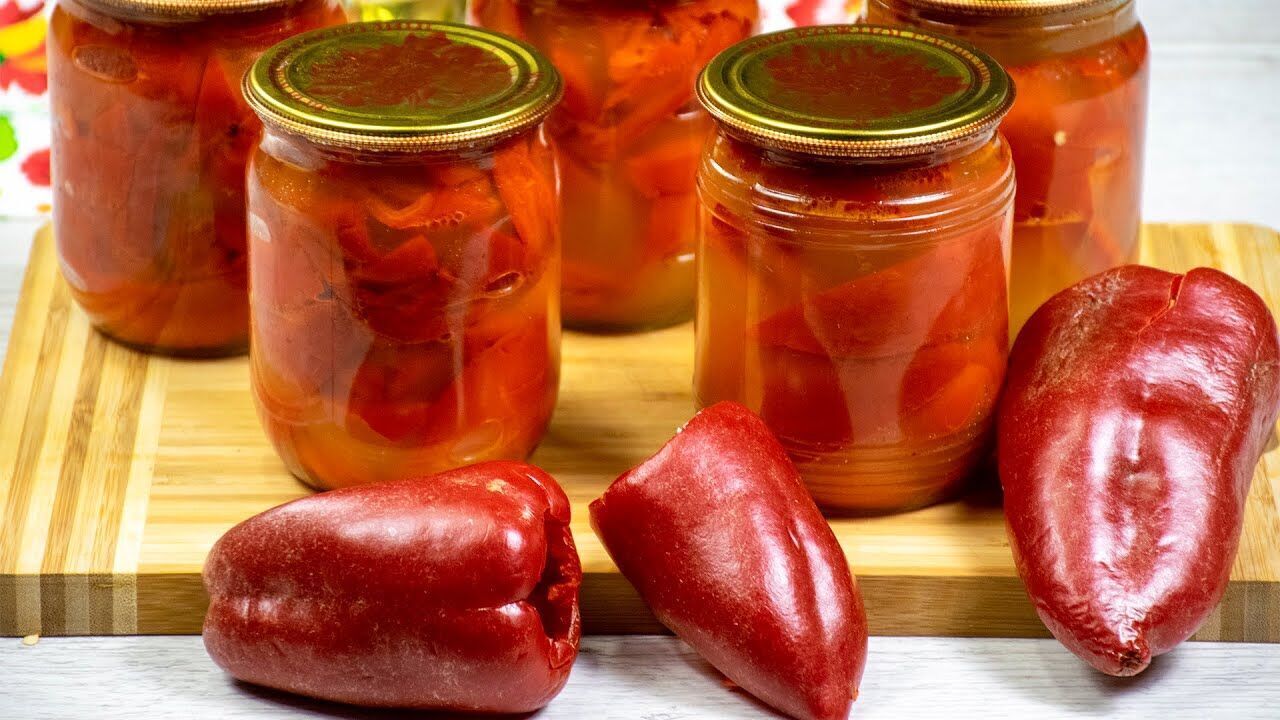 Pickled sweet peppers with honey