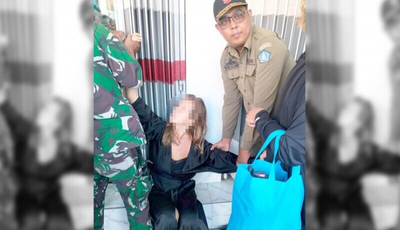 Niestabilna rosyjska turystka wpadła w furię w sklepie na Bali: co się stało i dlaczego została zatrzymana przez policję