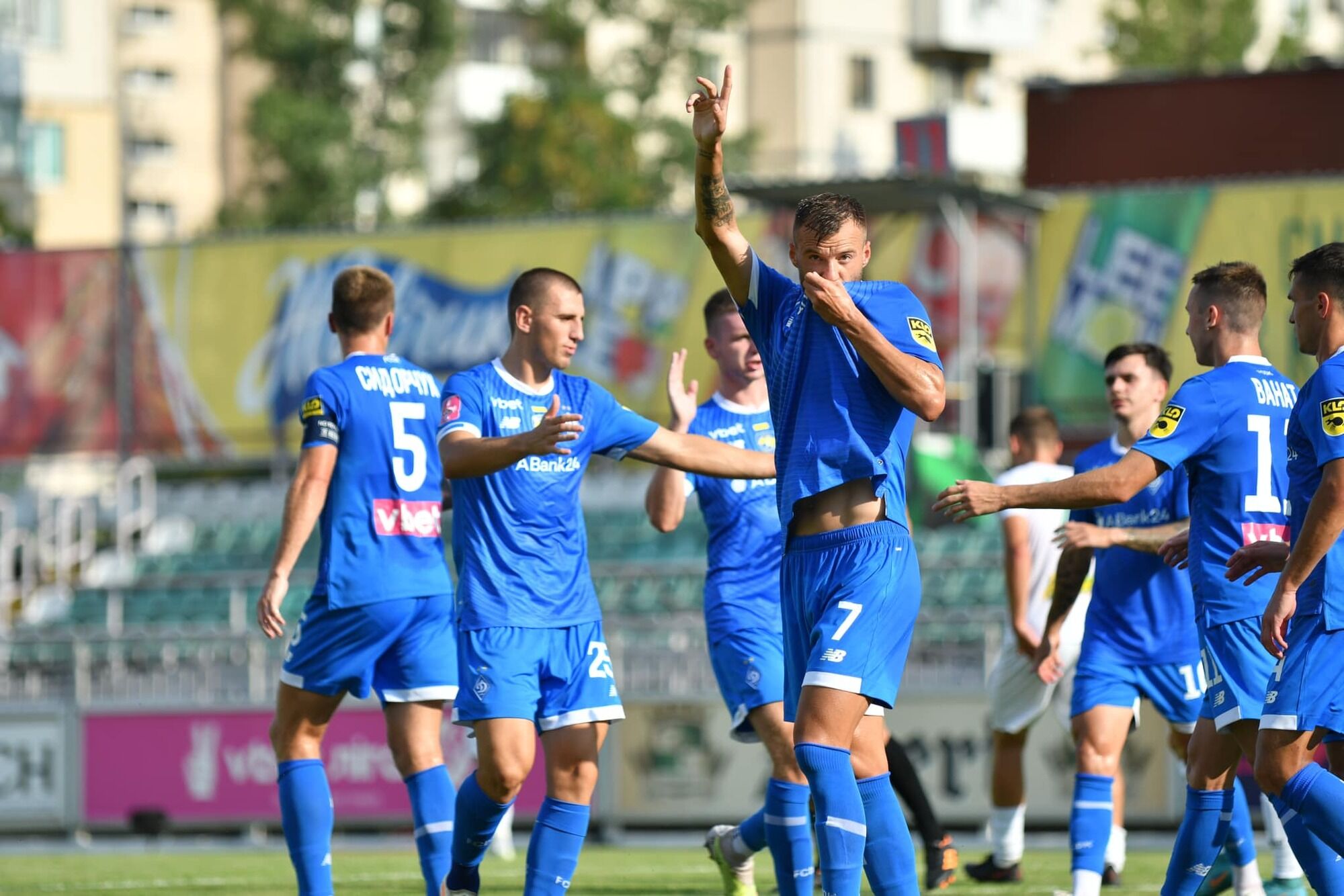 Dismissal, two penalties and Yarmolenko's 100th goal: Dynamo beat the UPL debutant with a scandal