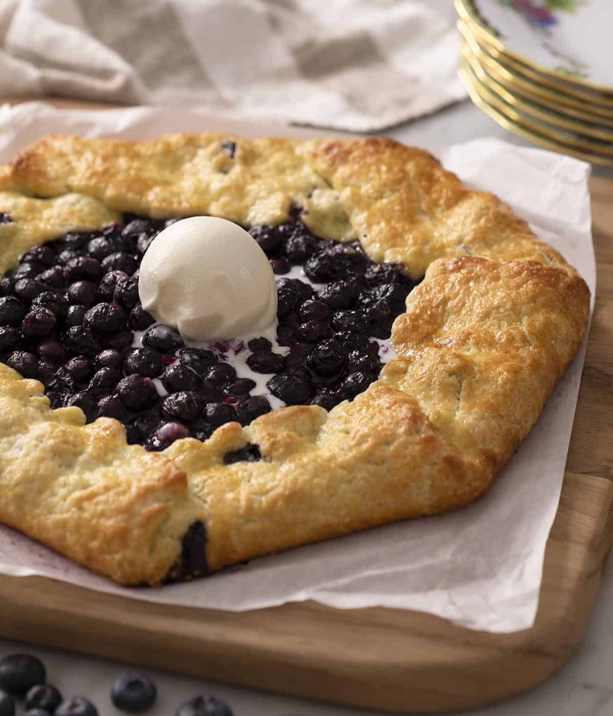 Galette pie with berries