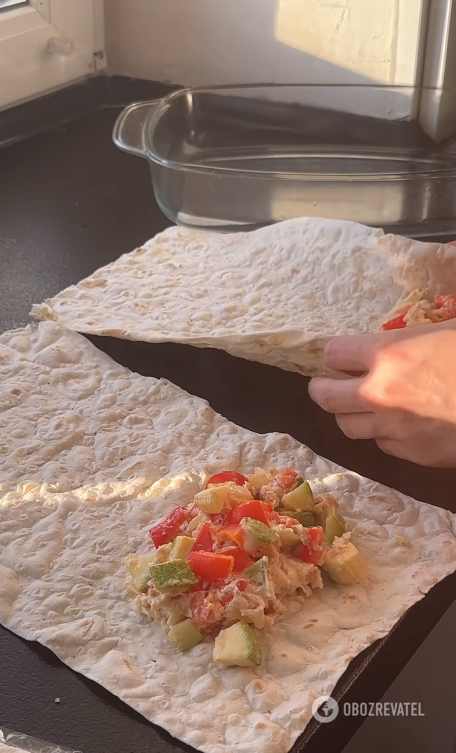 Quick pita rolls for lunch that are baked in 15 minutes