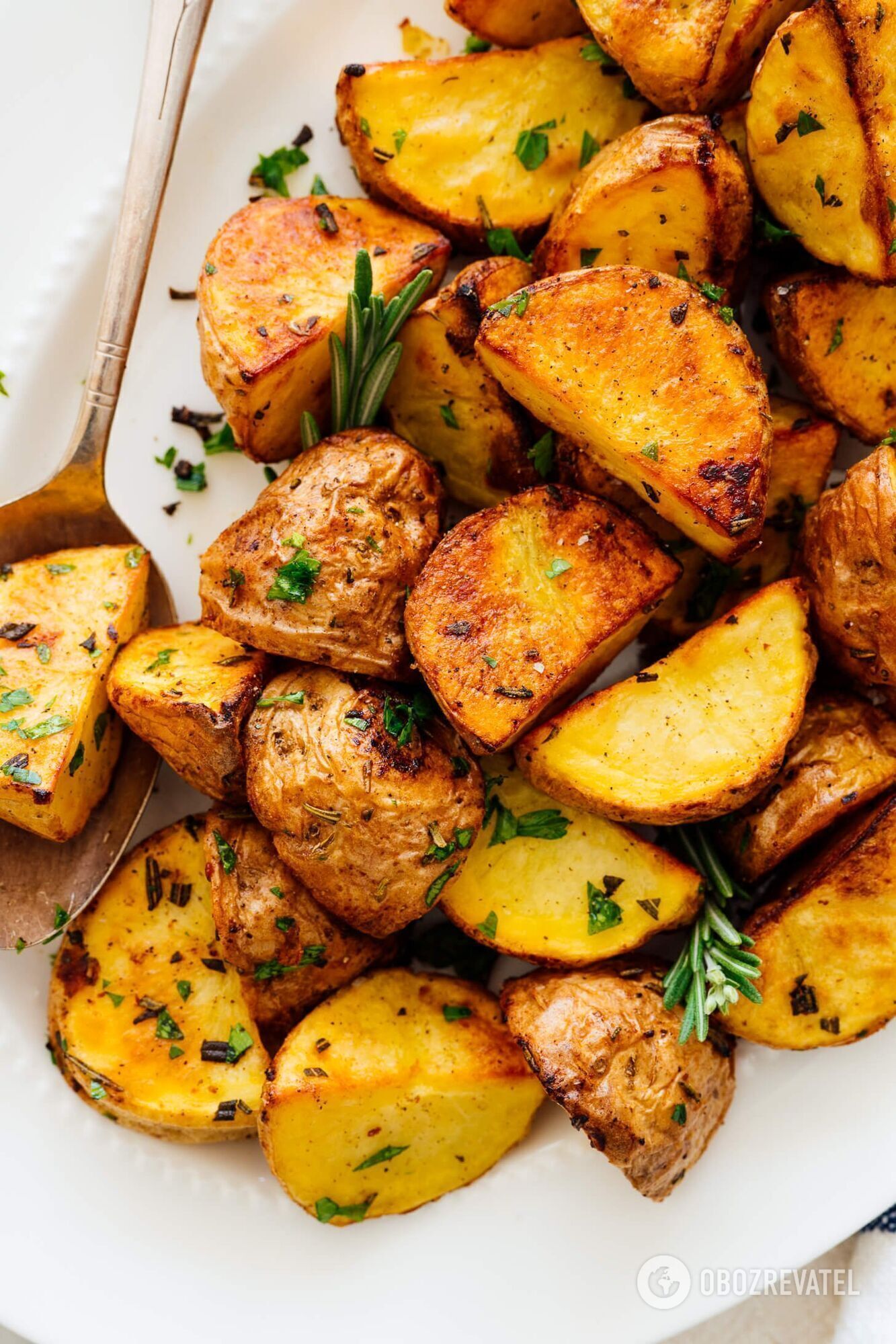 How to cook crispy potatoes in country style