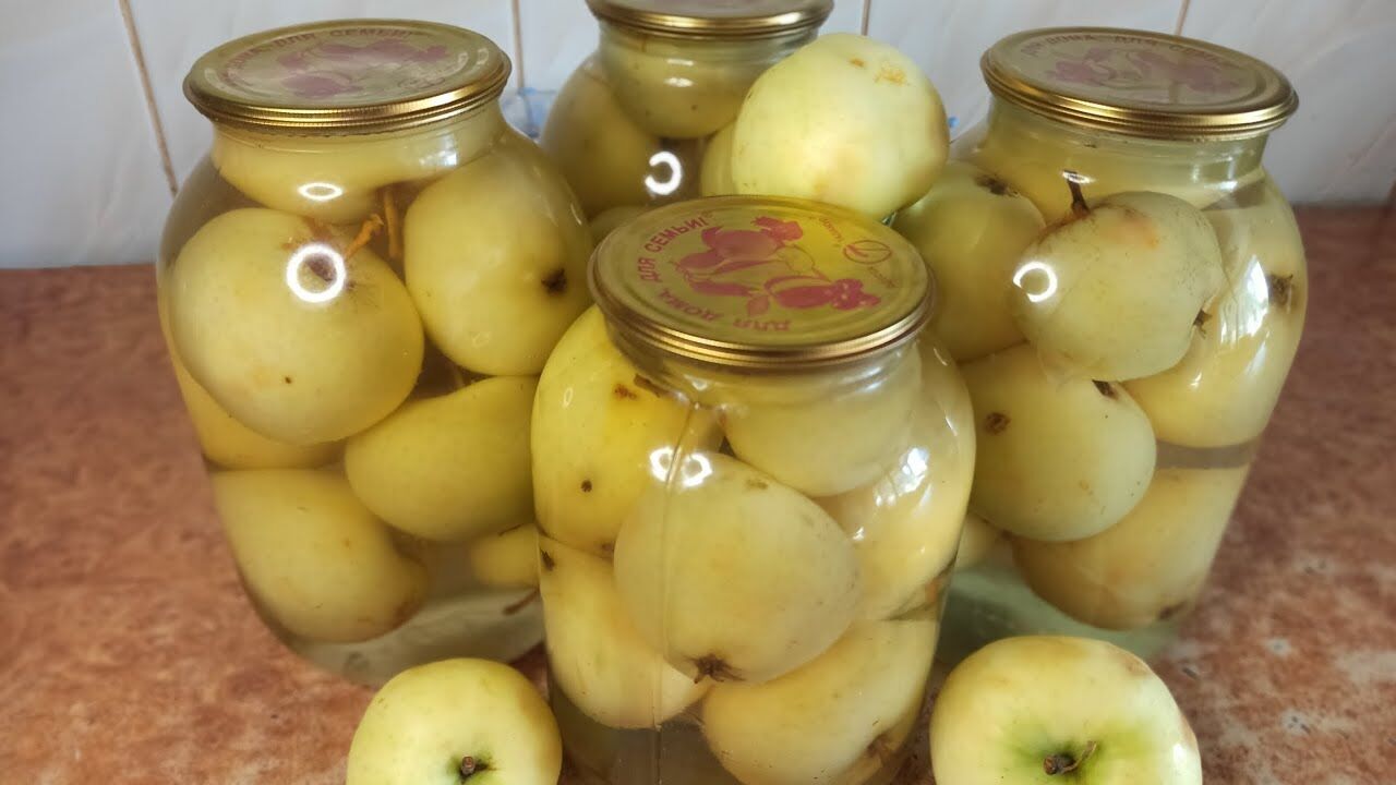 How to preserve apples deliciously for the winter