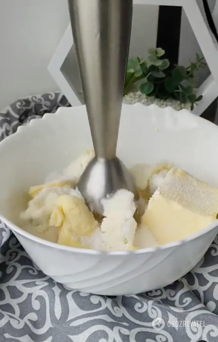 Сир із маслом для тіста
