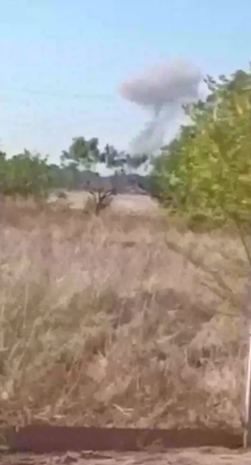 Ukrainian Armed Forces hit occupants' headquarters near Melitopol: smoke was visible from afar. Video