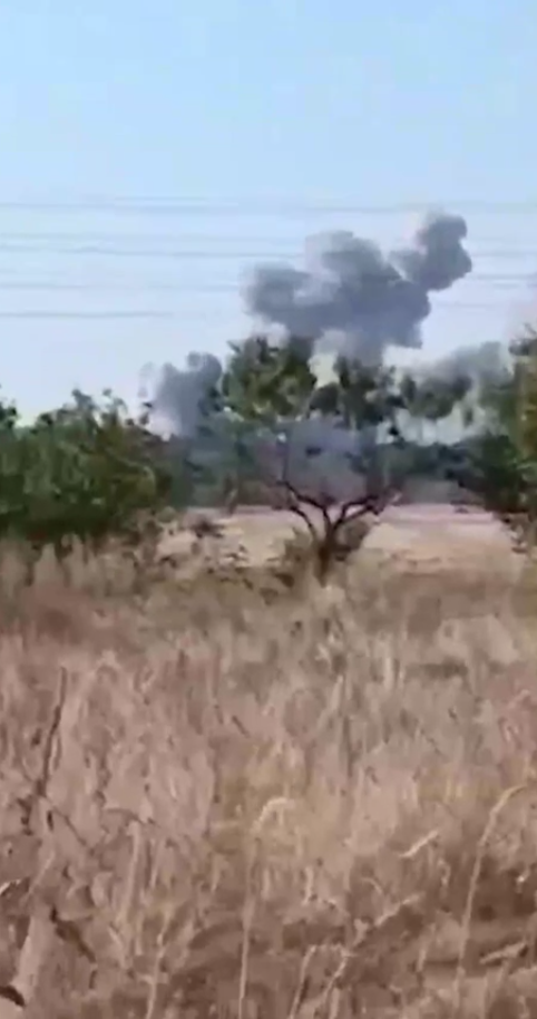 Ukrainian Armed Forces hit occupants' headquarters near Melitopol: smoke was visible from afar. Video