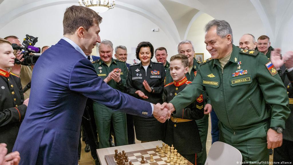 Russian Chess Federation compared Russia to Nazi Germany. Video fact