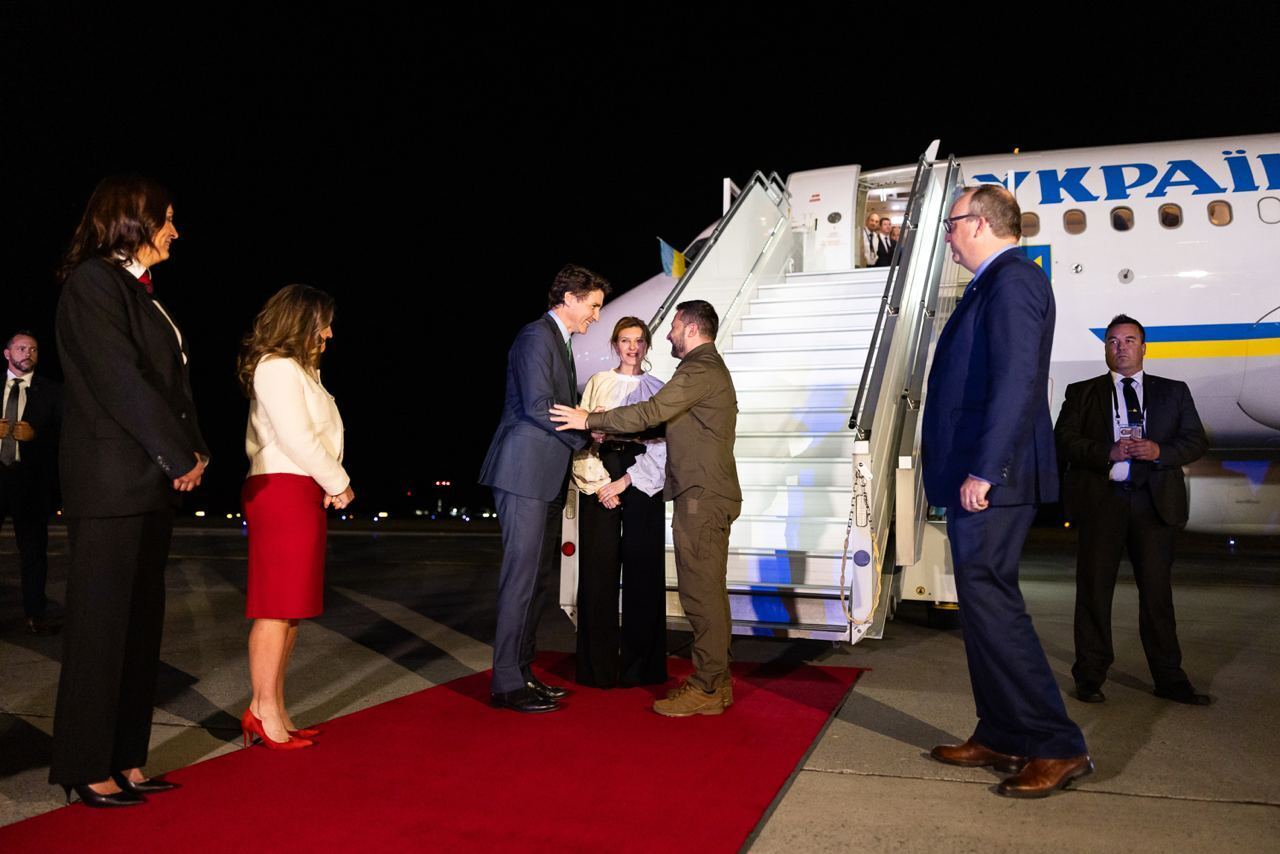 Zeleński przybywa z wizytą do Kanady: Trudeau ujawnia szczegóły
