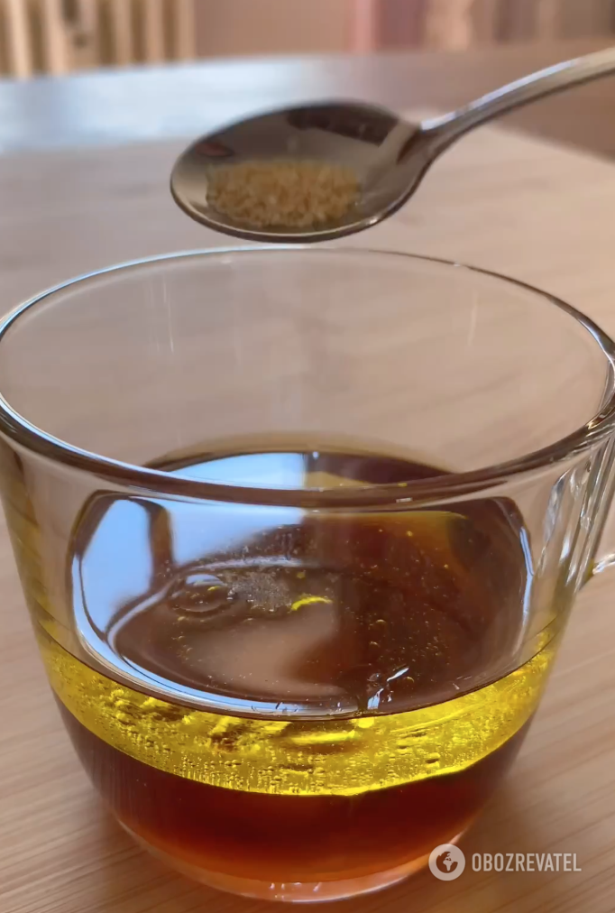 A mixture of water, oil and soy sauce