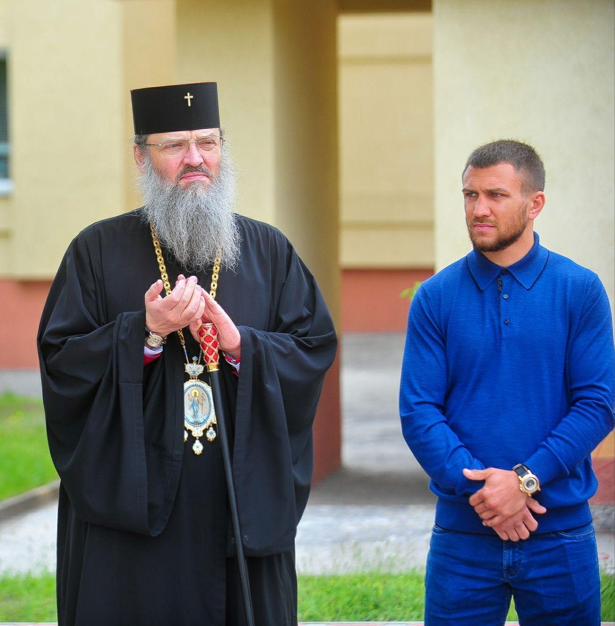''I see strength'': Lomachenko praised Metropolitan Onufriy, who was found to have a Russian passport