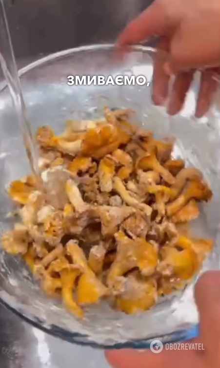 How to quickly rinse chanterelles from sand: you will need flour